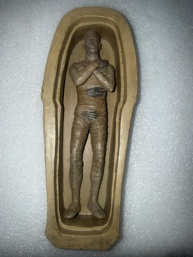The mummy universal monsters - mummy,