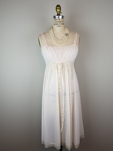 Romantic vintage 1940 - romantic, 1940's