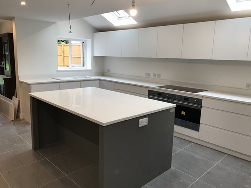 Shaker kitchen cabinets and