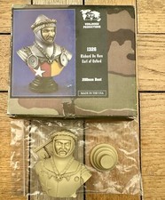 Verlinden USA  1326-200mm RICHARD DEVERE, EARL OF OXFORD-Resin BUST-BOXED  