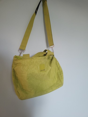 Tripp lime green holdall - lime,
