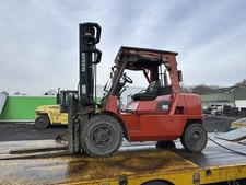 Nissan Forklift 4 Ton Lift
