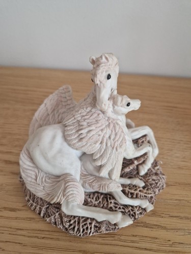 Fables unicorn affection in - -affection,