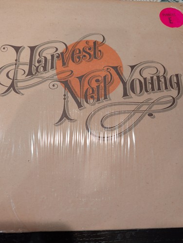 Neil young harvest vinyl - neil,