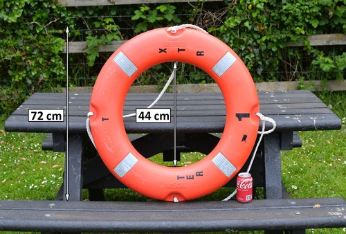 Used life ring - used, 72