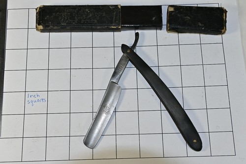 Straight razor plum - straight,