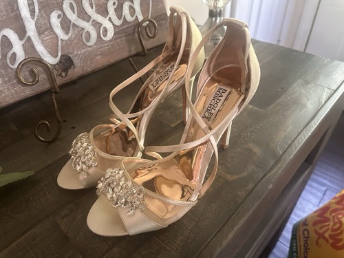 Badgley mischka ivory satin - mischka,