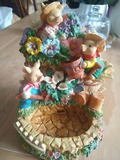 Pig Floral Three Pigs Musical Whimsical Tabletop Table Fountain