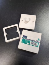 Newlec 1Gang 2Way 400W Dimmer