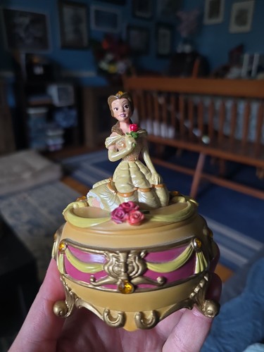 Disney princess belle yellow - princess,