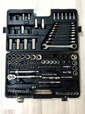 Halfords Advanced 170 Piece Socket & Ratchet Spanner Set Tool Box