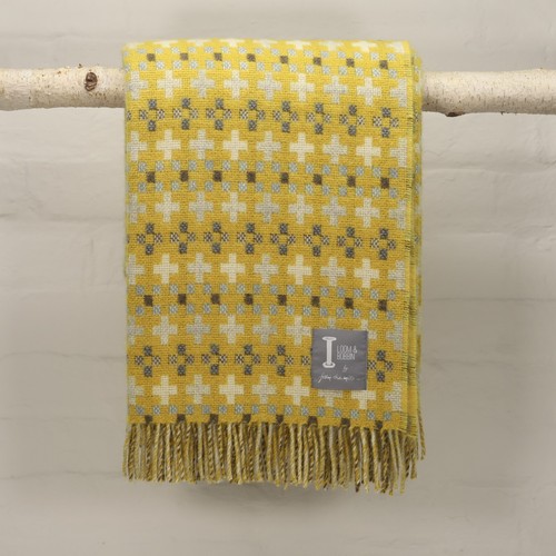 Loom bobbin made wool - uk,