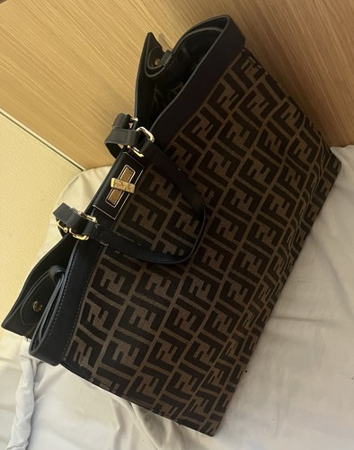 Authentic fendi mon tresor - authentic,