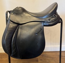 17 1/2” Contour Master VSD Endurance Saddle Adjustable Black English Leather