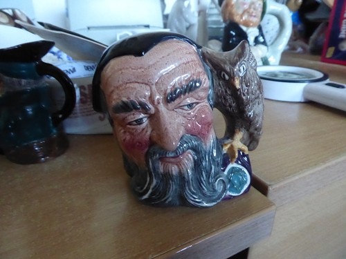 Royal doulton merlin - royal,