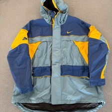 VTG Nike ACG Snowboard Jacket