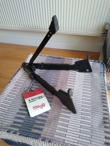 Stagg folding
