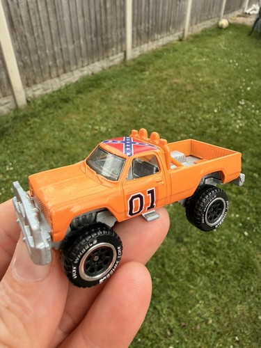 Hot wheels general - hot, lee