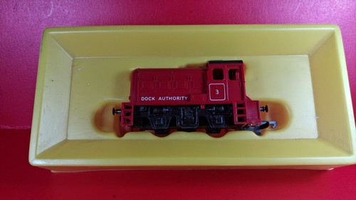 R253 red dock - shunter, body