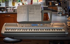 Yamaha Keyboard Piano