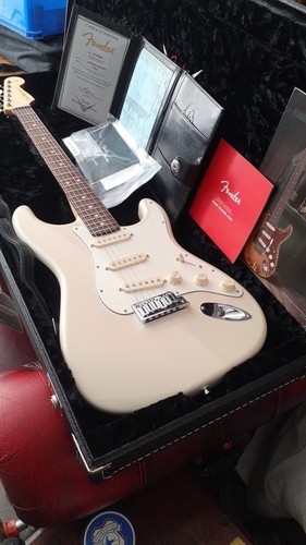 2022 fender custom shop - 2022,