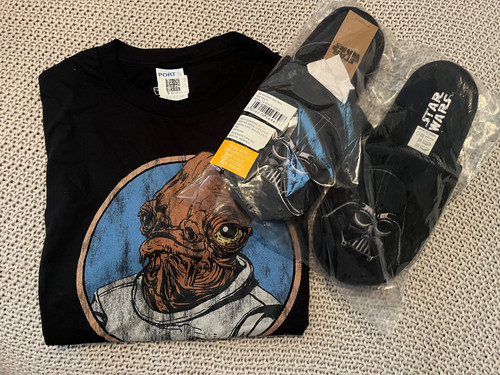 Bnwt star wars shirt - bnwt, t