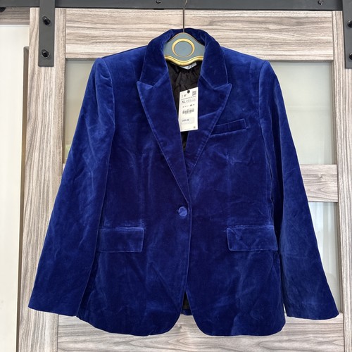 Nwt zara set - velvet, blazer
