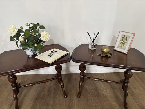 Pair mahogany - of,