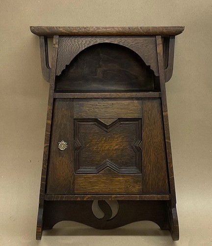 Arts and crafts oak - crafts, a