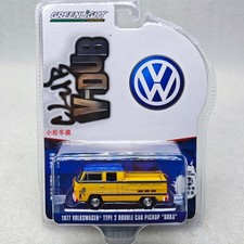 Green Light 1:64 Club Vee Dub
