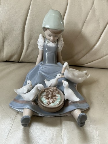 Lladro figurine 5074 - figurine-no.5074-, 'my