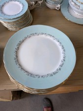  6 Tuscan " Aristocrat " Fine Bone China small dinner plates  Diameter Preloved 