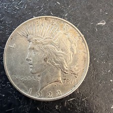 1922 AMERICAN SILVER PEACE DOLLAR $1 90% Silver