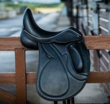 English Dressage Saddle black color Genius Leather wooden tree  size 17.5" inch