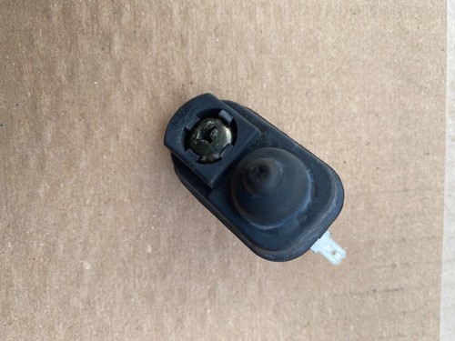 Vauxhall agila door - agila, switch