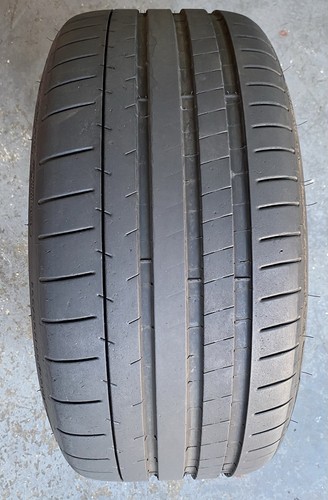 Tyre 265 20 - 30, michelin