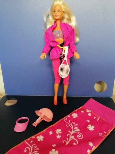 Vintage hasbro sindy doll - hasbro,