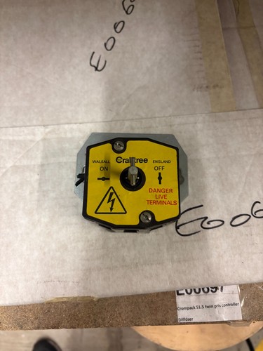 Crabtree isolator 5419 - isolator,