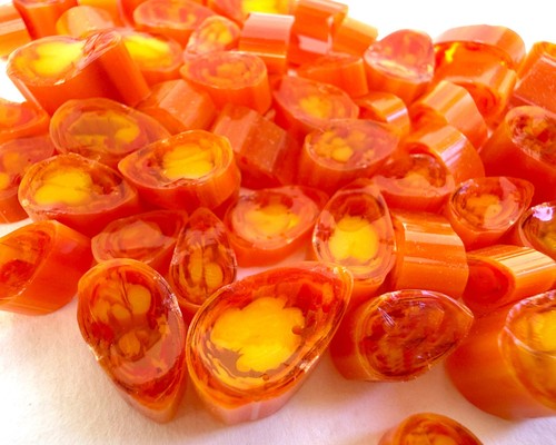 50g streaky orange petal - 50g,
