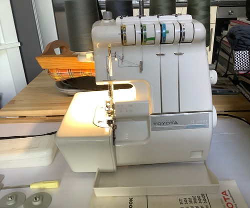 Toyota sl3404d overlocker - sl3404d,