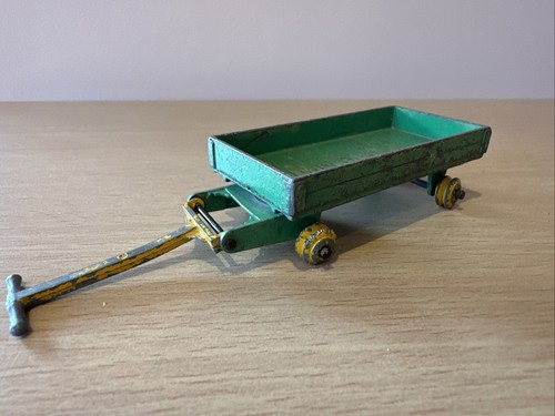 Dinky toys 105c - toys, four-wheeled