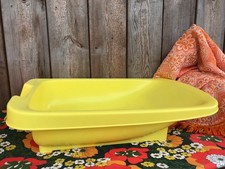 VINTAGE RETRO MOTHERCARE PLASTIC YELLOW BABY BATH MADE IN GT BRITAIN PROP FILM