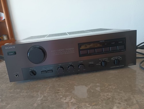 Vintage rare sony f555es - vintage,