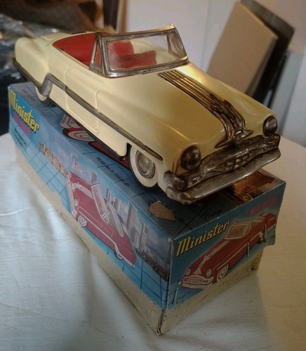 Tinplate car minister open - car,