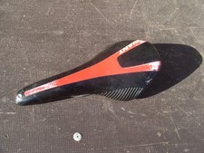 Giant road bike saddle