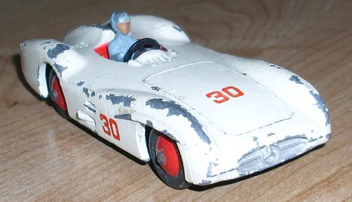 Dinky toys 237 mercedes - dinky,