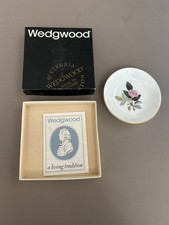 VINTAGE WEDGWOOD HATHAWAY ROSE