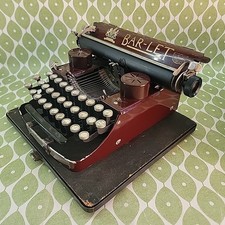 Vintage 1930s Bar-Let Model 1 portable Manual typewriter with case Red