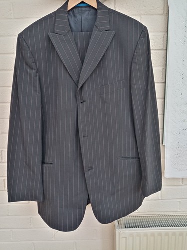 Black with pink pinstripe 2 - pink,