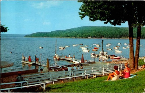 Hawley postcard lake - pa,